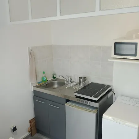 Appartement Perret 105 Rue Victor Hugo, Plein Centre, Parking Prive Arrivee Autonome Le Havre Exterior photo