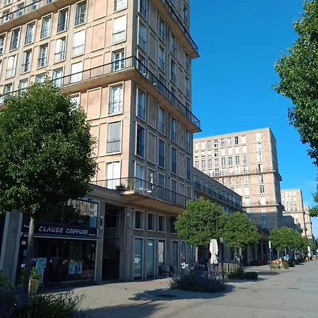 Appartement Perret 105 Rue Victor Hugo, Plein Centre, Parking Prive Arrivee Autonome Le Havre Exterior photo